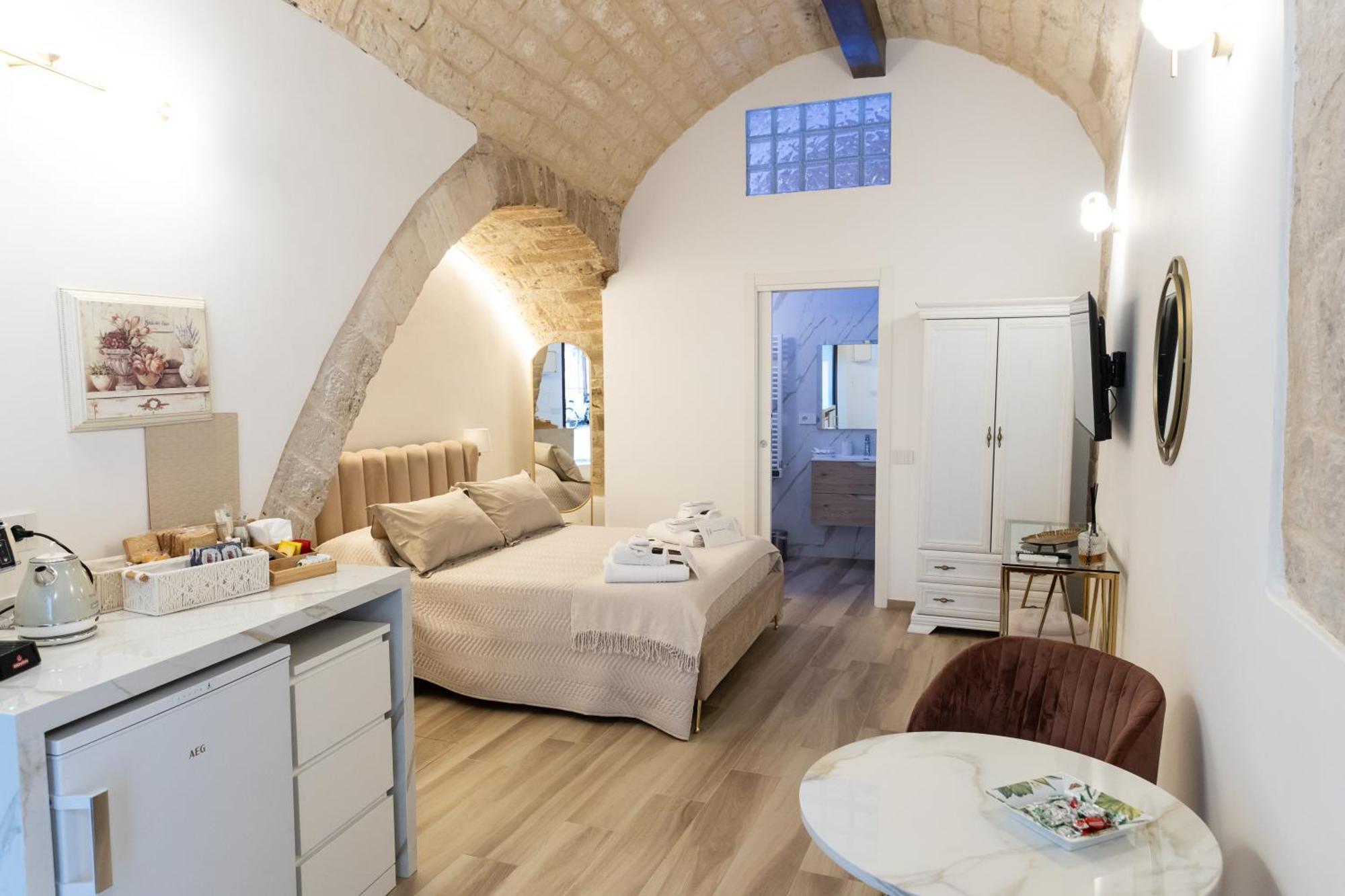 Carola Luxury Room Барі Екстер'єр фото
